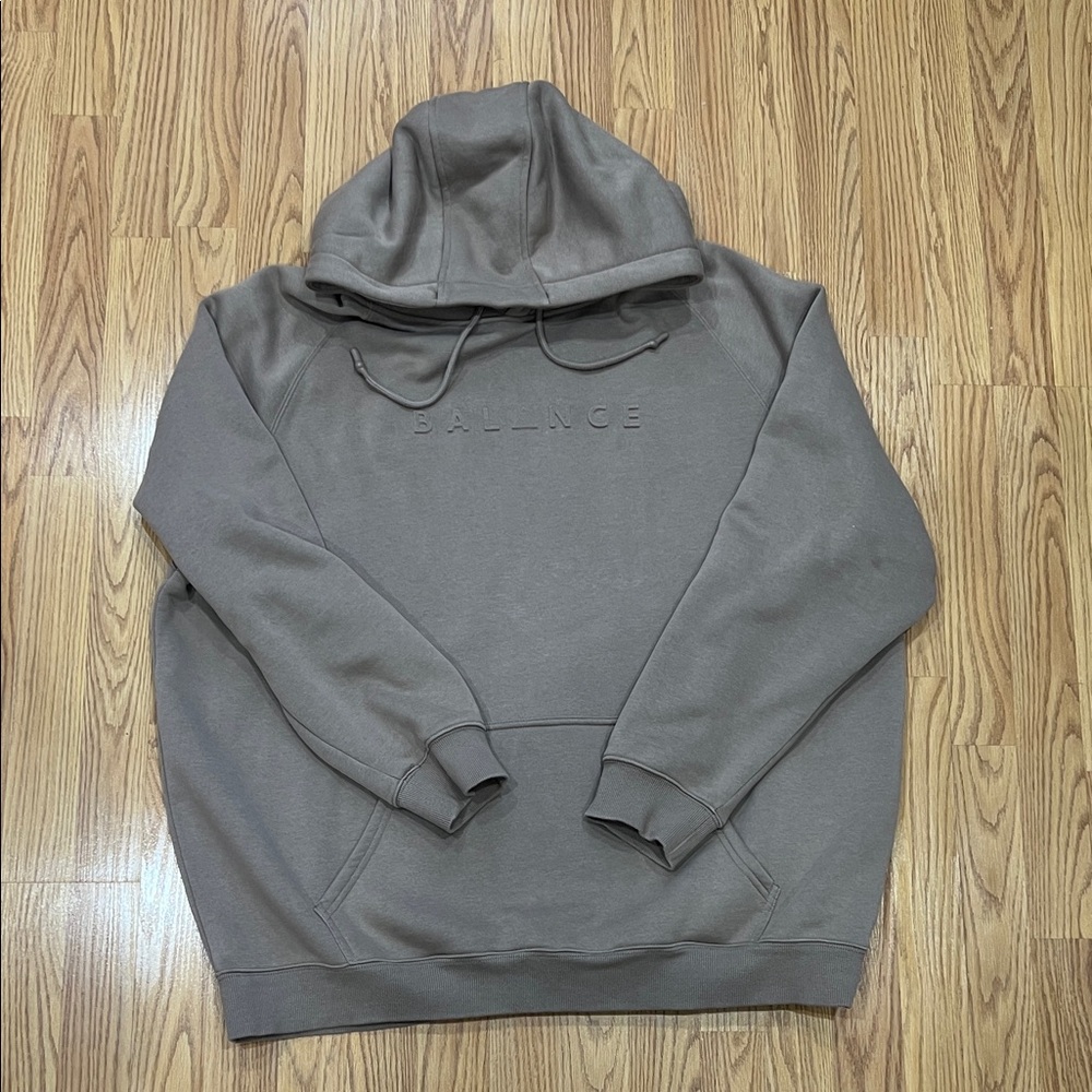 Balance Athletica (now Vitality) Men’s Hoodie. Like new. Size XL.